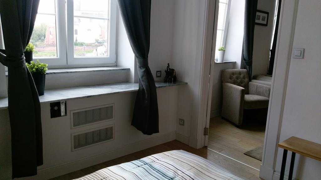 ורשה Zamkowy Apartment Old Town מראה חיצוני תמונה