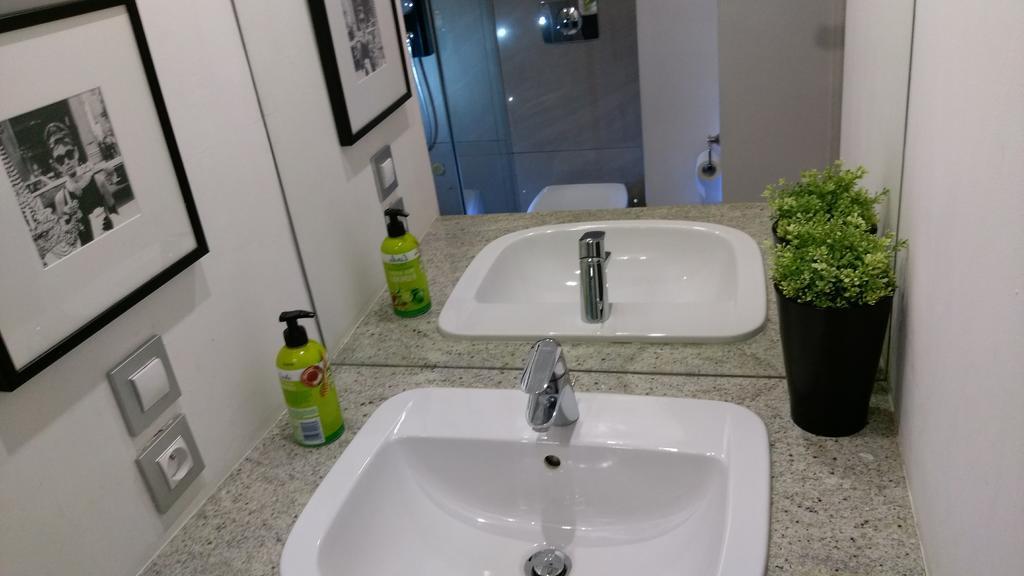 ורשה Zamkowy Apartment Old Town מראה חיצוני תמונה
